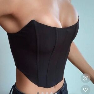 White Fox Black Corset